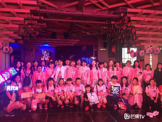 超女奔赴北京哈爾濱西安 超級拉票會(huì)風(fēng)云將起